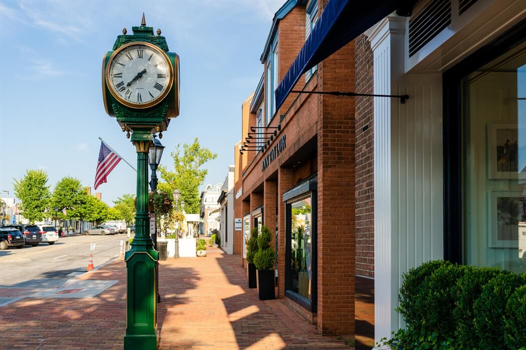NEW CANAAN